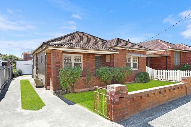 Picture of 33 Westcott Street, EASTLAKES NSW 2018