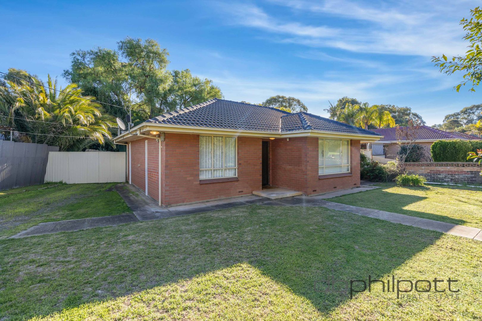 7 Hampshire Crescent, Valley View SA 5093, Image 1