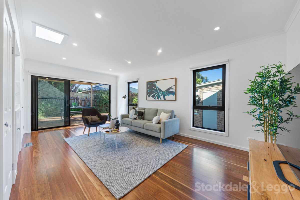 2 Exeter Court, Wheelers Hill VIC 3150, Image 2