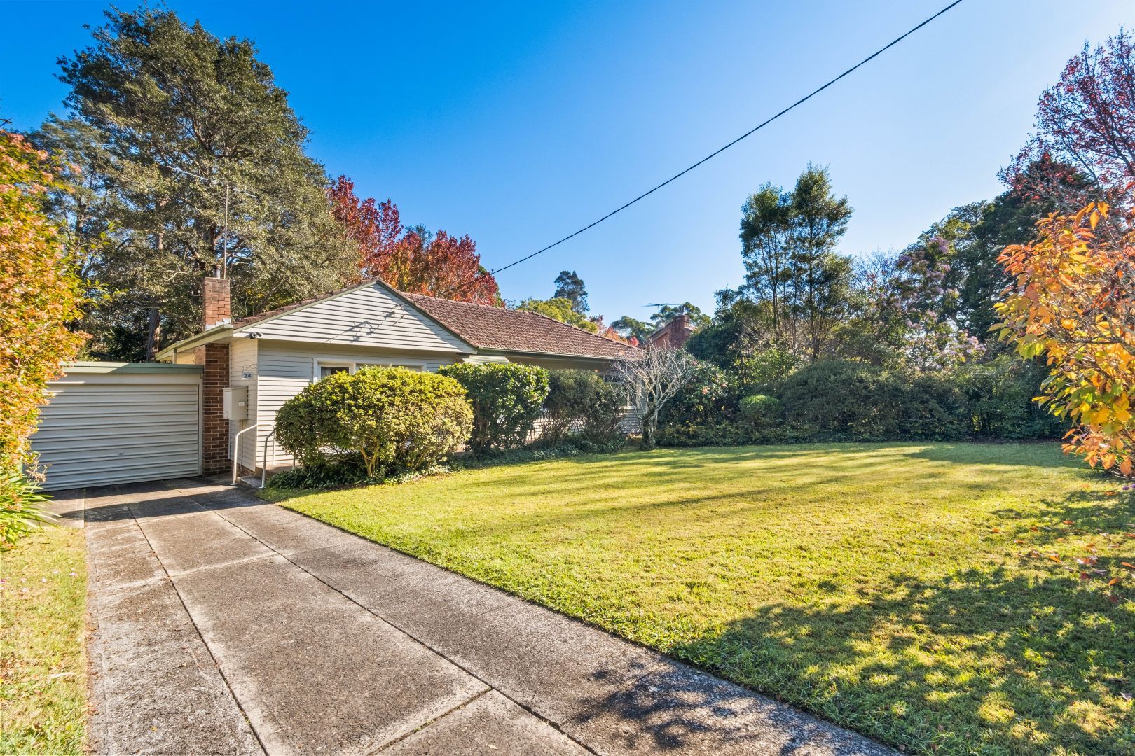 3 bedrooms House in 24 Warrimoo Street ST IVES NSW, 2075