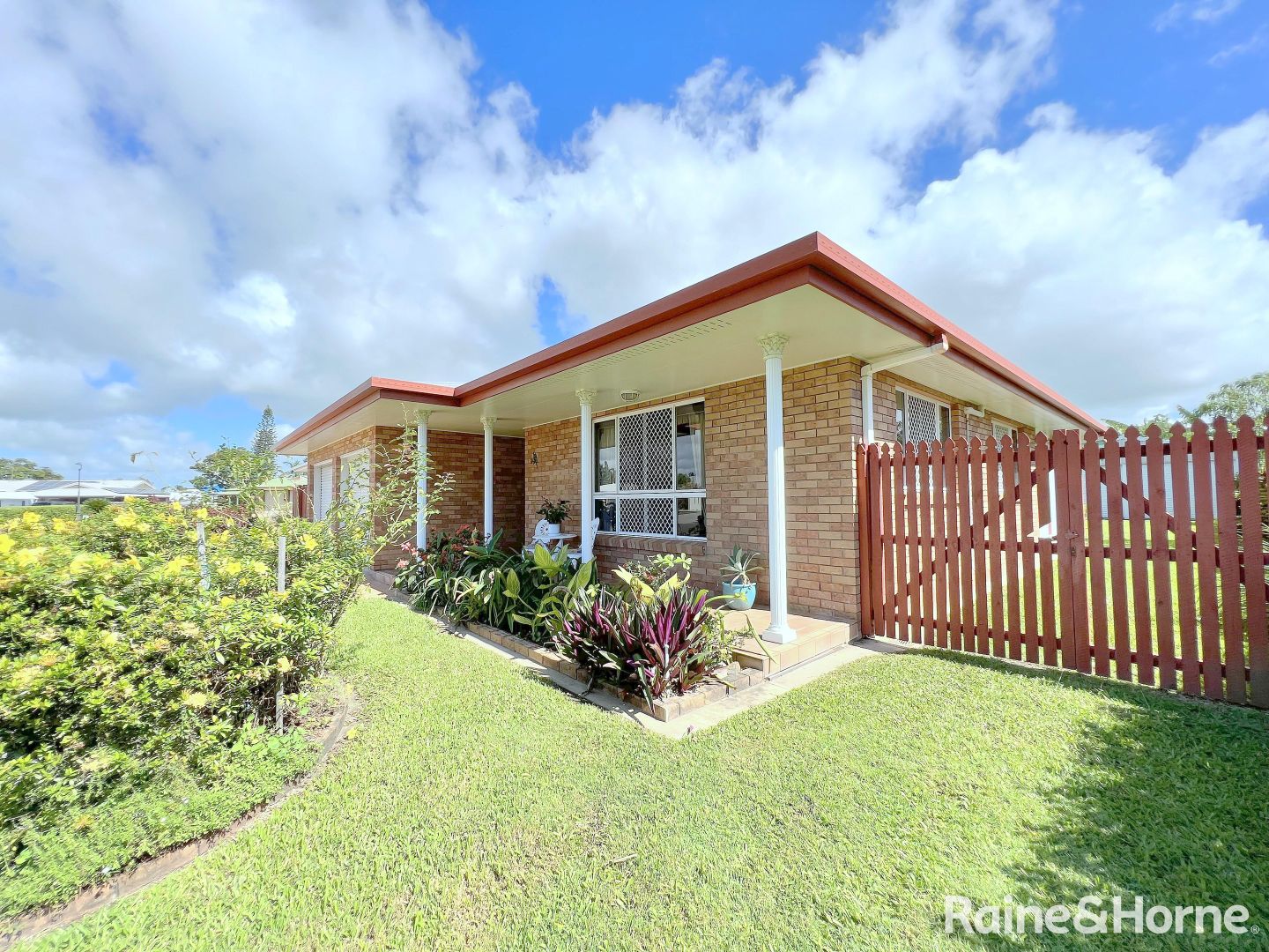 6 Glenhorn Close, West Mackay QLD 4740, Image 1