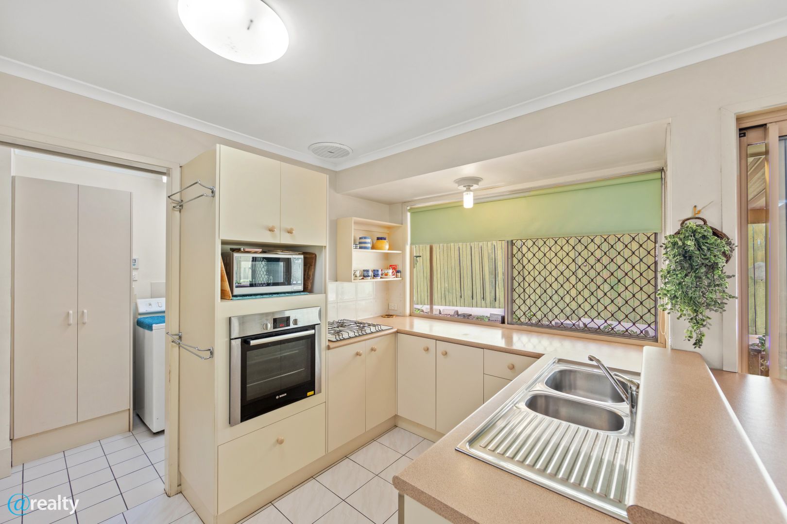 29/1A Joyce Street, East Ipswich QLD 4305, Image 2