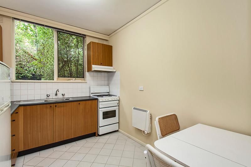 5/13 Holloway Street, ORMOND VIC 3204, Image 2