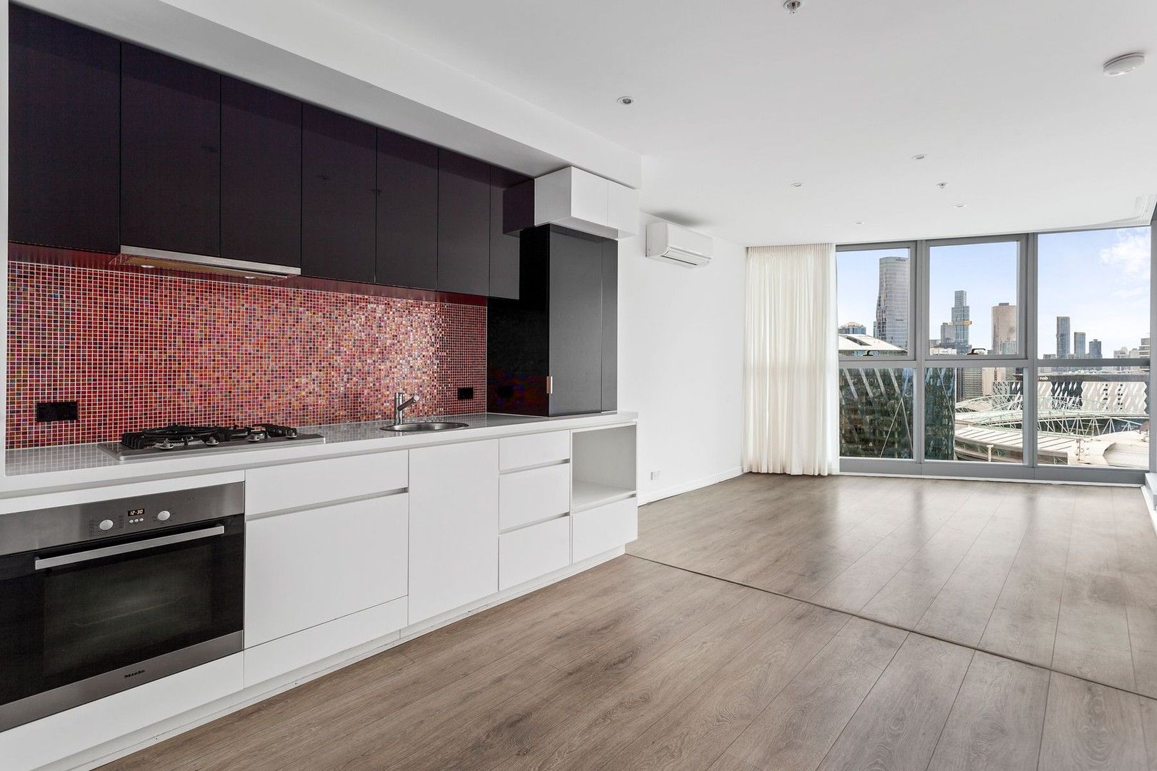 1 bedrooms Apartment / Unit / Flat in S2603/231 Harbour Esplanade DOCKLANDS VIC, 3008