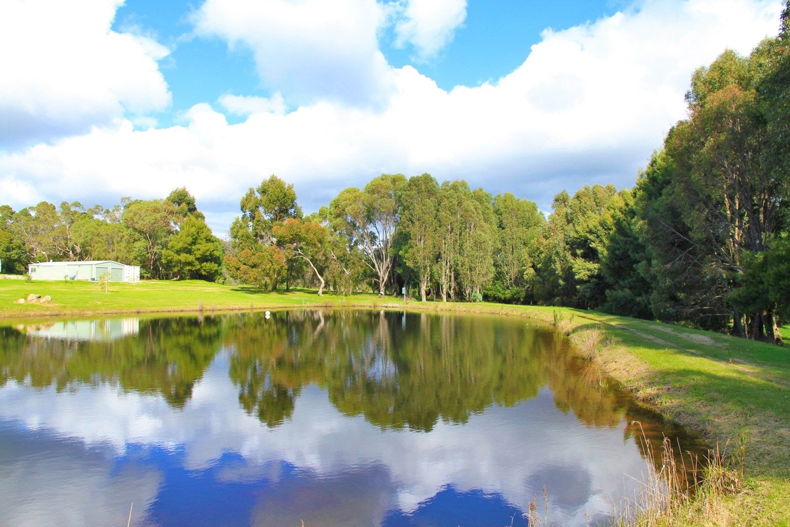 22 Brushwood Brook Drive, Yallingup WA 6282, Image 0