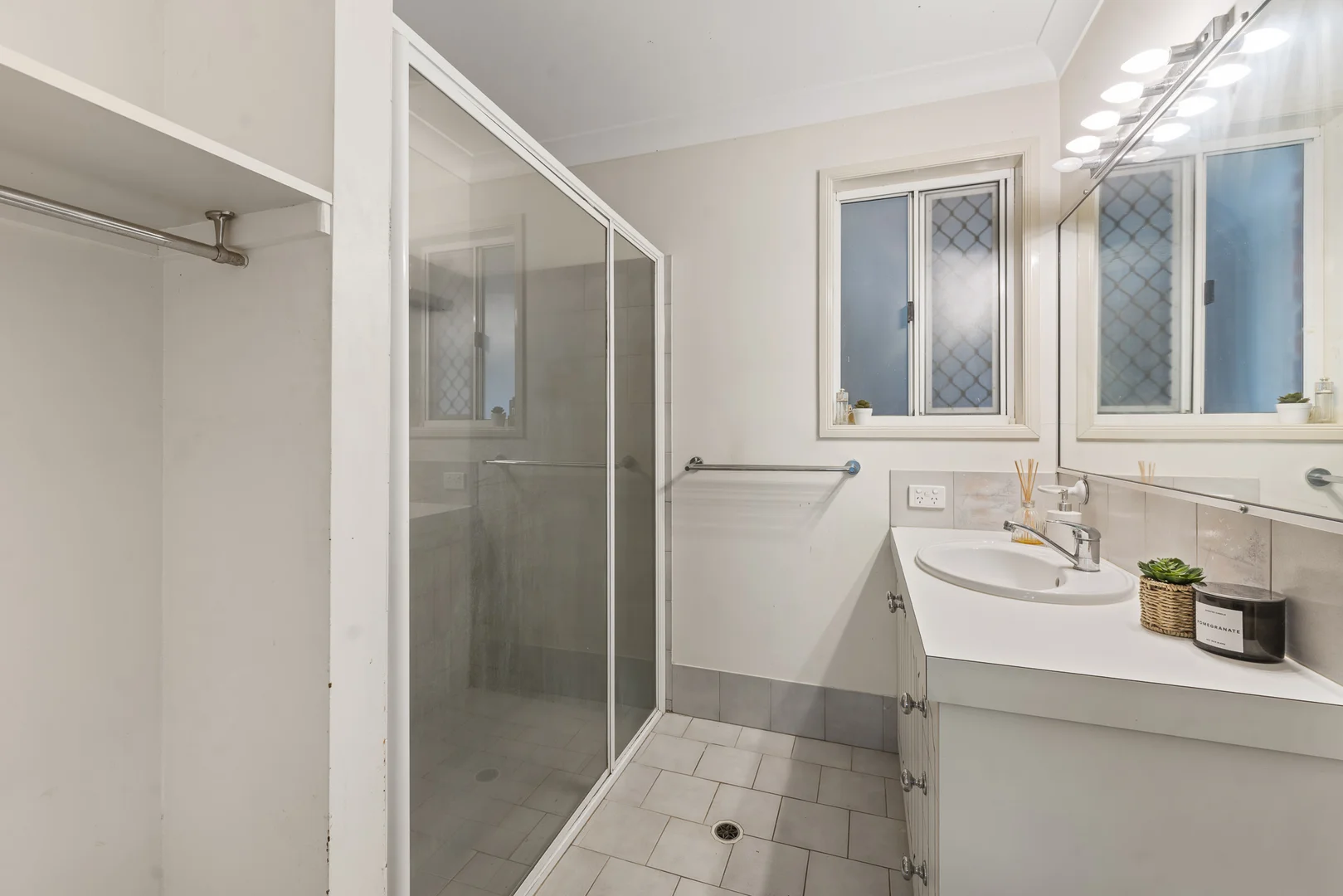 Additional image 11 of 27 Horrocks Crescent, Kearneys Spring QLD 4350