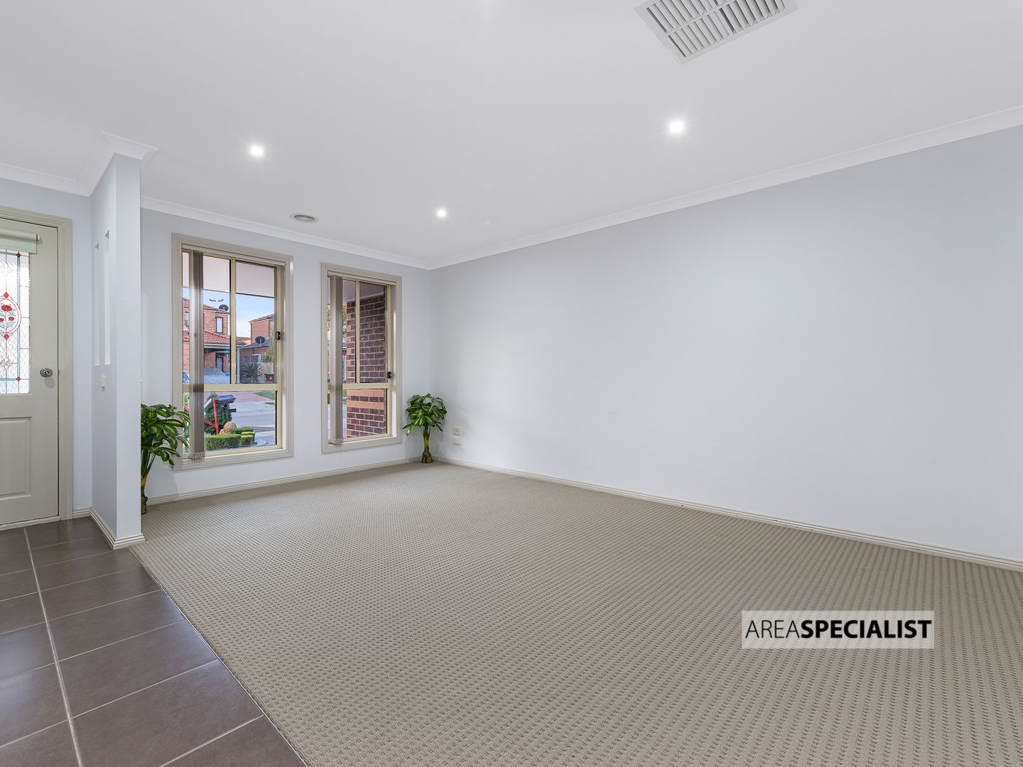 26 BORONIA AVENUE, Cranbourne VIC 3977, Image 1