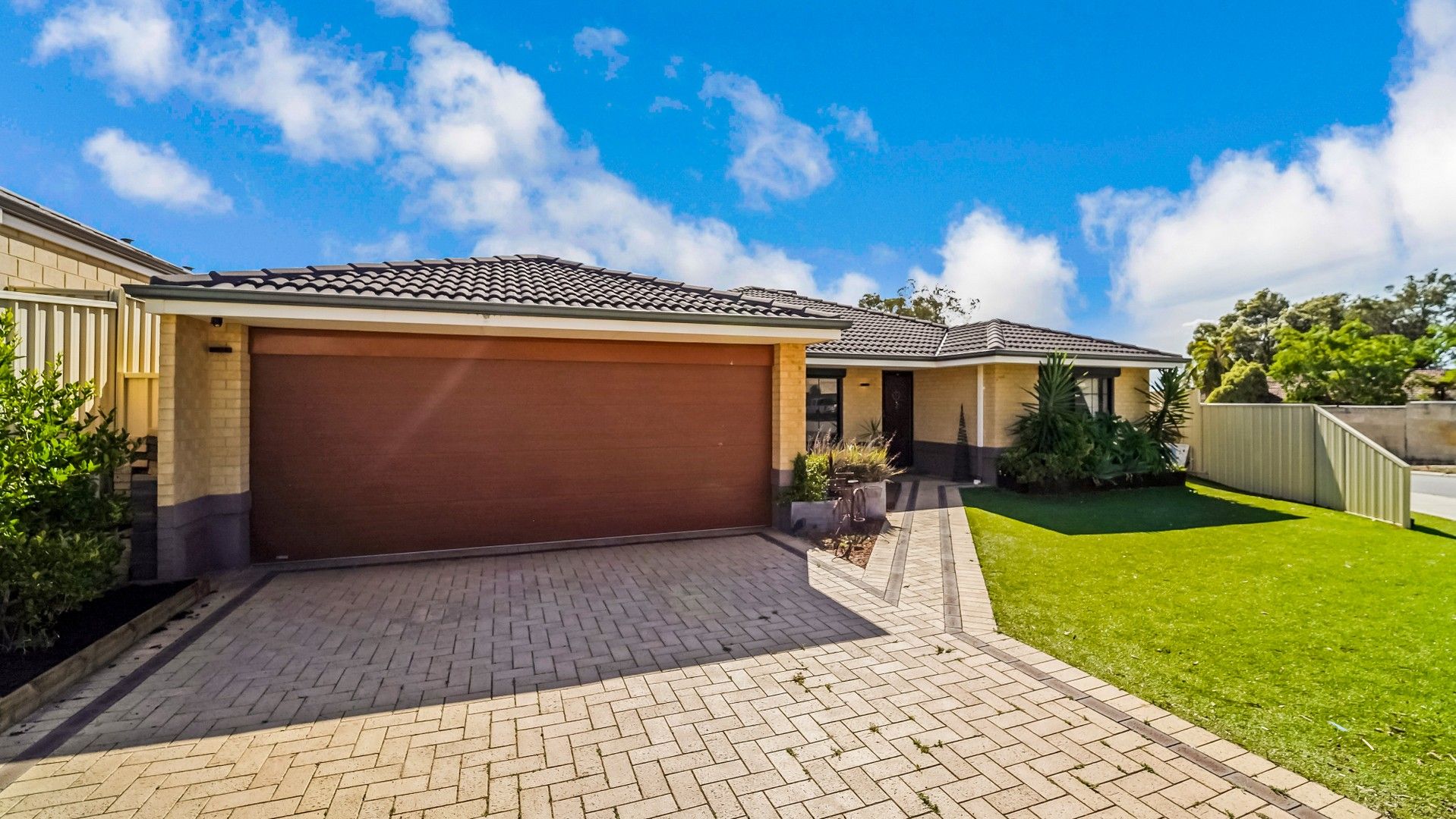 37 Eastcliff Street, Madeley WA 6065, Image 0