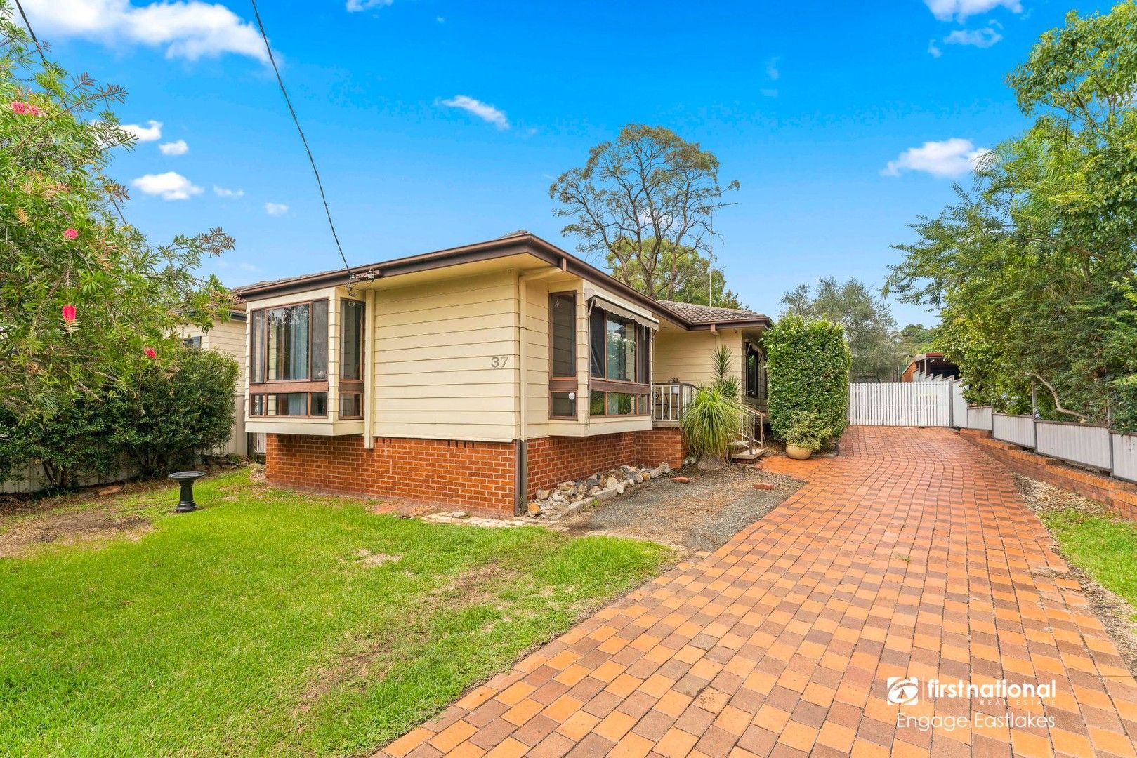 37 Croudace Road, Elermore Vale NSW 2287, Image 0