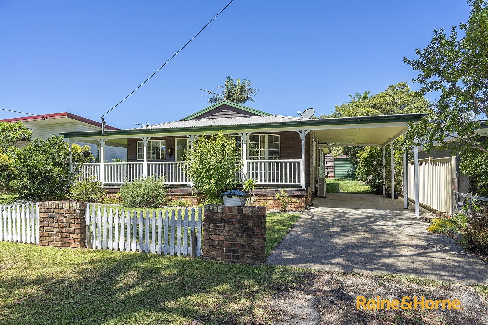 37 Dunvegan Street, Mannering Park NSW 2259, Image 0