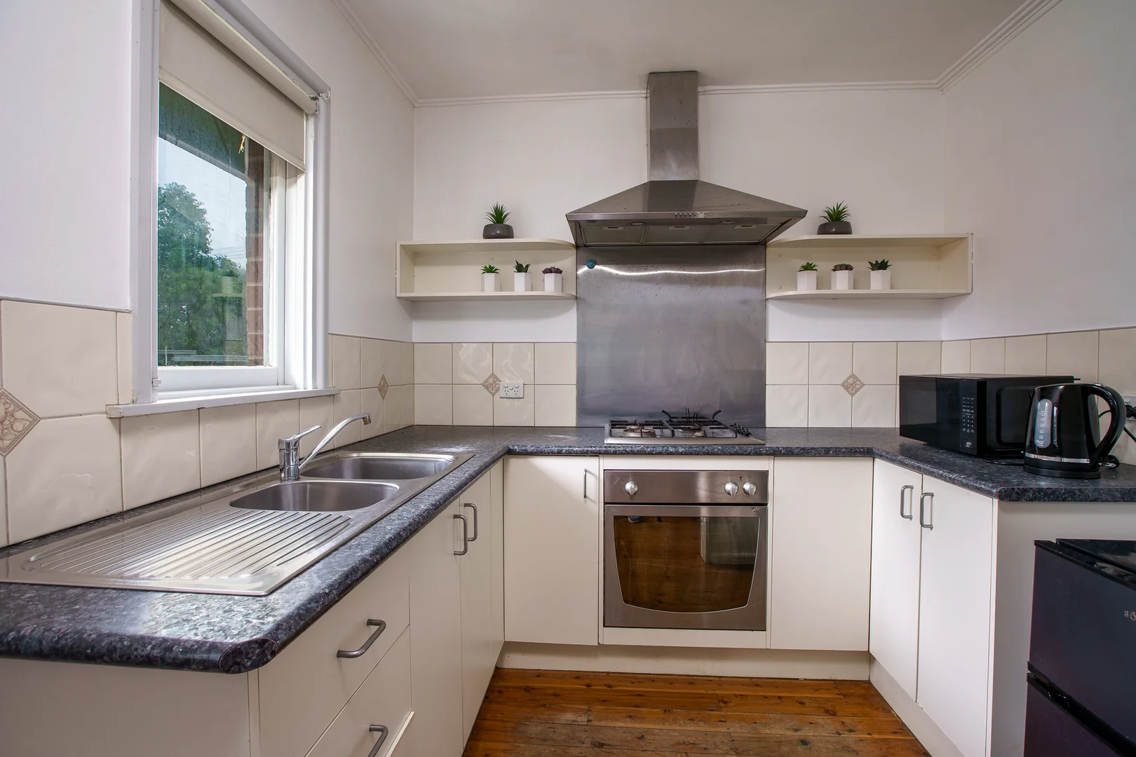 Additional image 5 of 339 Curlew Crescent, North Albury NSW 2640