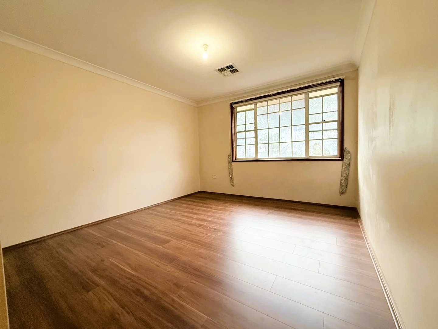 Additional image 6 of 57 Sturt Avenue, Georges Hall NSW 2198