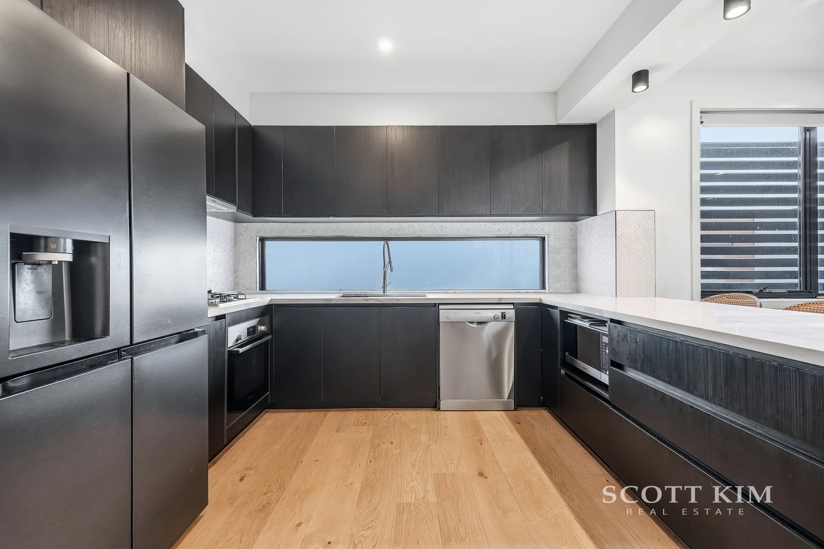 Additional image 6 of 2/53 Myrtle Street, Ivanhoe VIC 3079