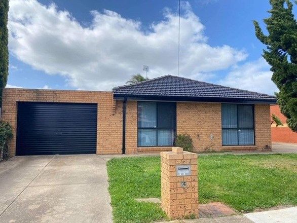 2 bedrooms House in 2A Stanton Court SEABROOK VIC, 3028