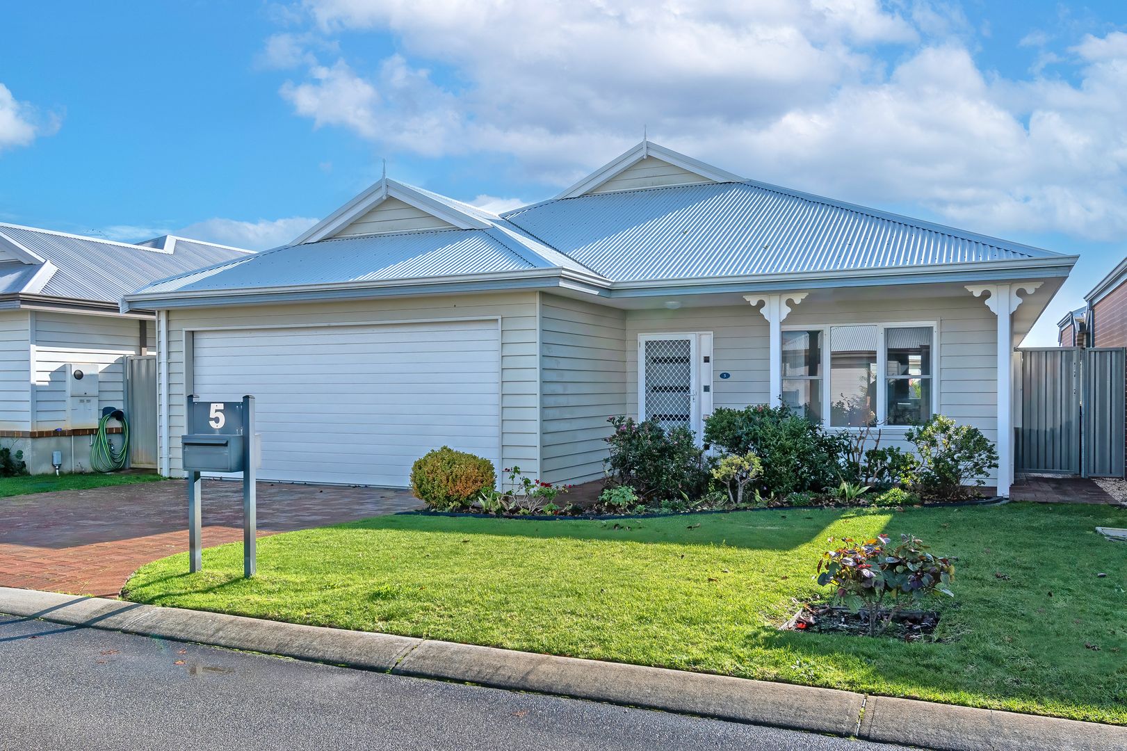 5/21 Brooks Garden Boulevard, Lange WA 6330, Image 1