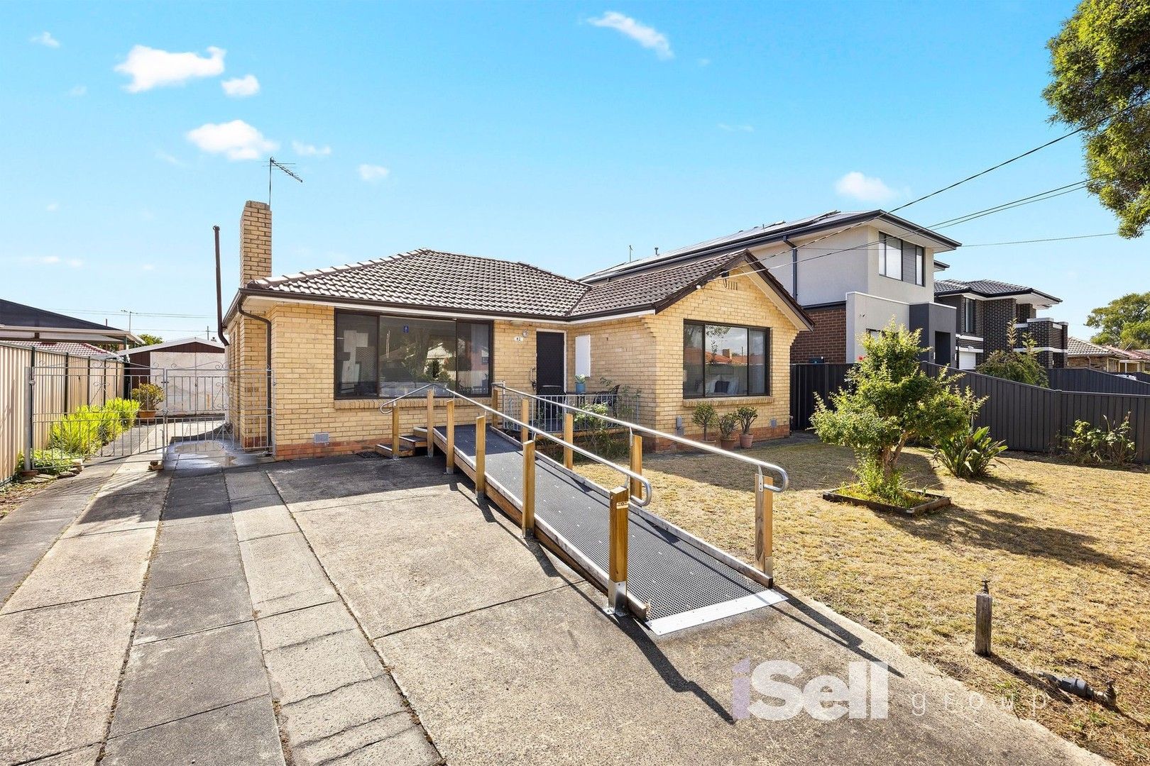 42 Emerald Drive, Springvale VIC 3171, Image 0