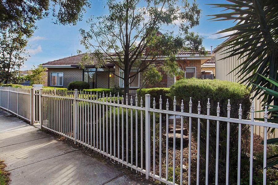3 bedrooms House in 7 Greene Street SPOTSWOOD VIC, 3015