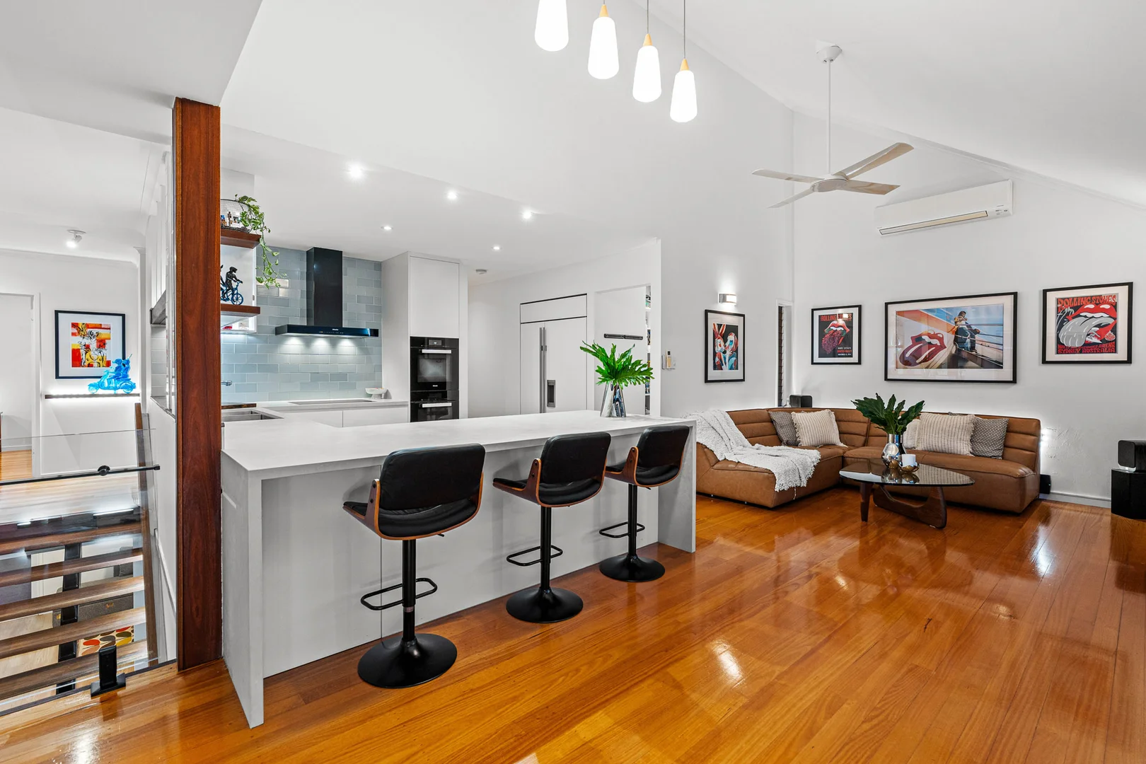 Additional image 2 of 347 Upper Esplanade, Manly QLD 4179