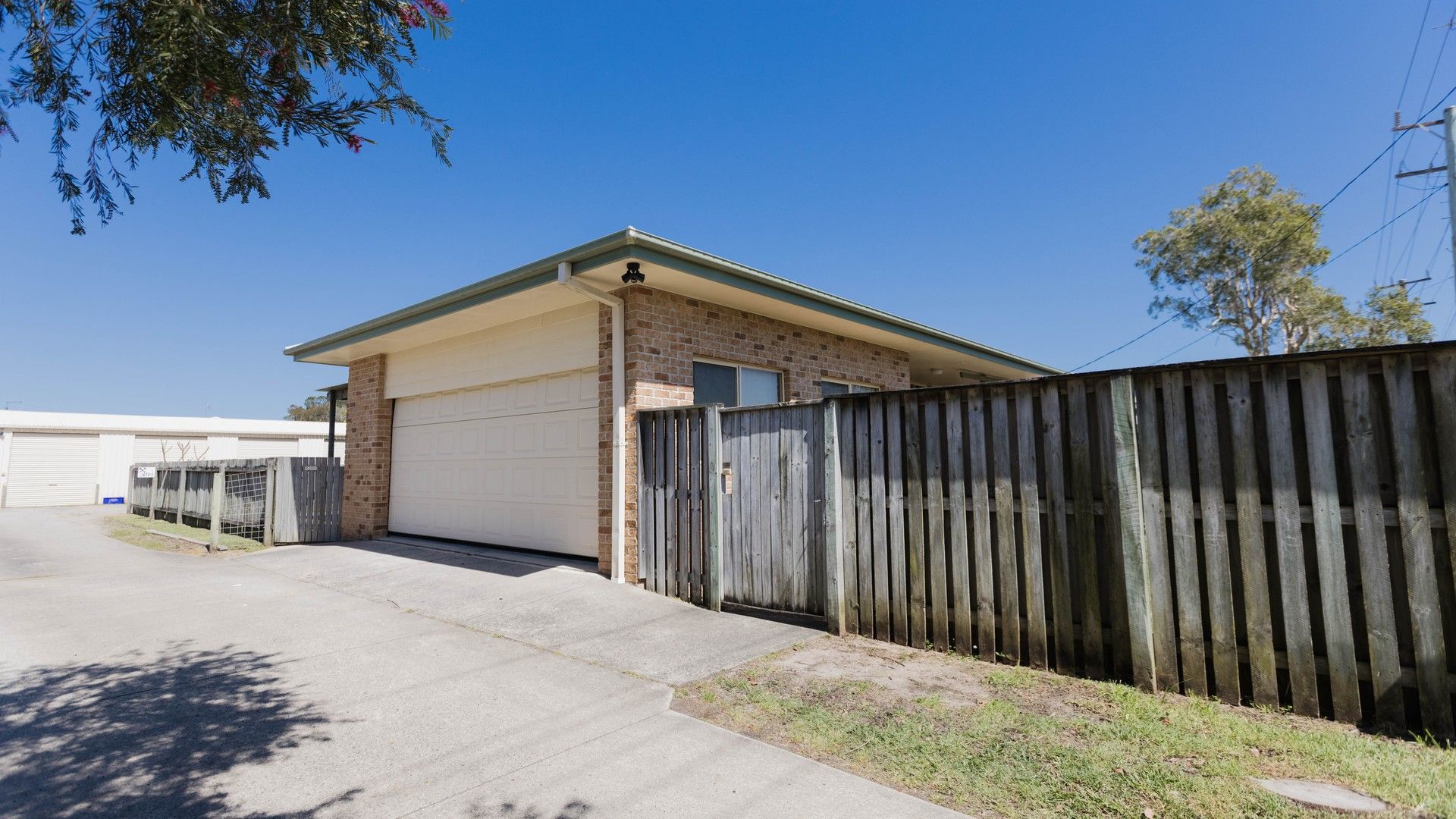 3 bedrooms House in 208 Yamba Road YAMBA NSW, 2464