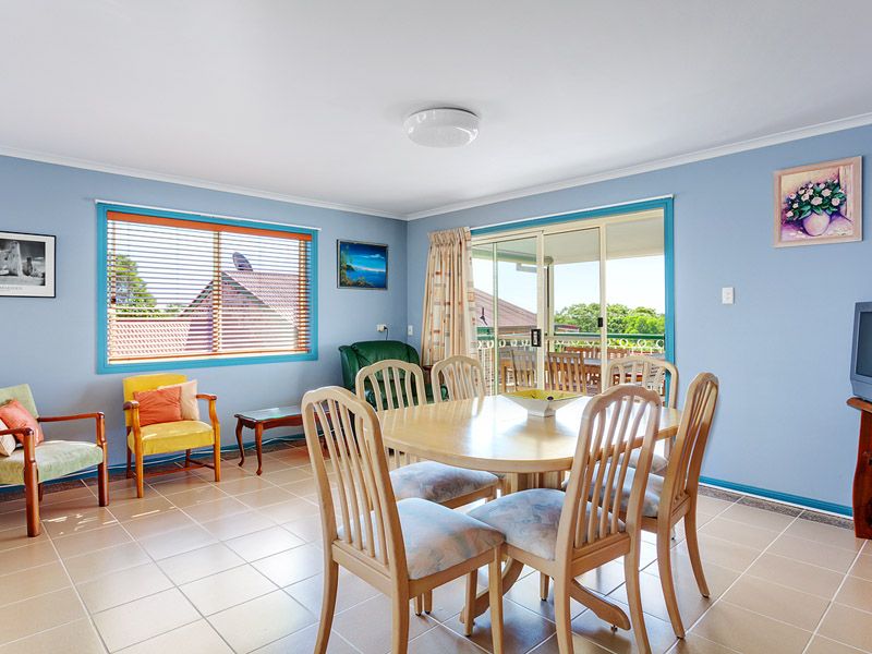 29 Manooka Drive, Rainbow Beach QLD 4581, Image 2