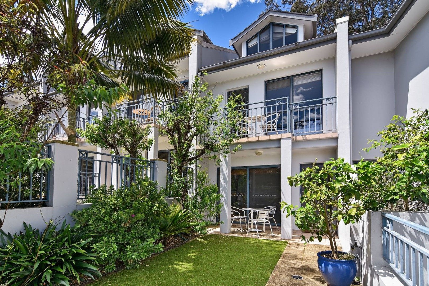 12/33 Mitchell Street, McMahons Point NSW 2060 Townhouse For Rent