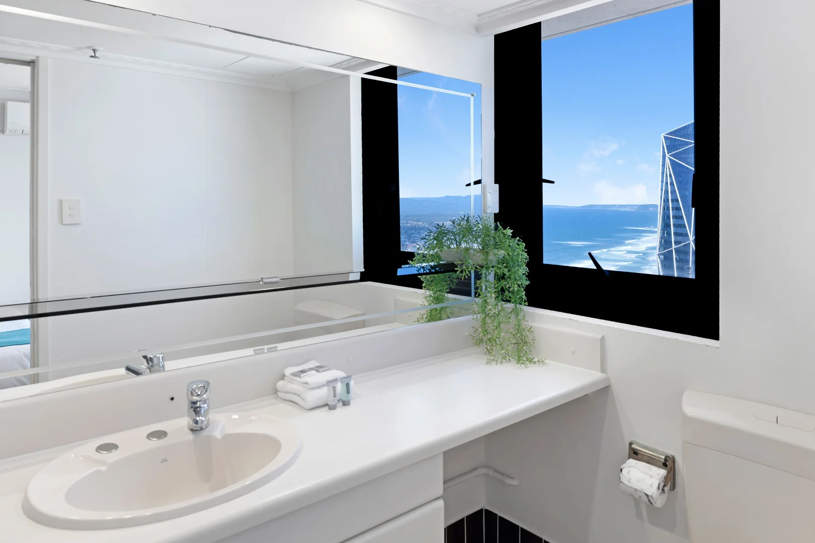 Additional image 14 of 35F/4 Old Burleigh Road, Surfers Paradise QLD 4217