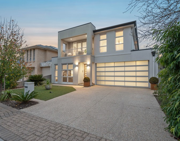 7 Lucknow Close, Kidman Park SA 5025