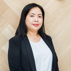 Vivian Phan, Sales representative