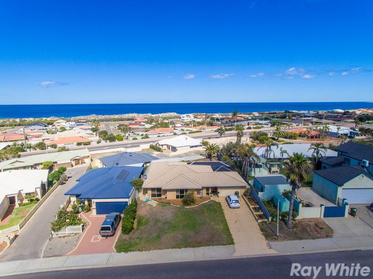 26 Seaview Boulevard, Wandina WA 6530, Image 0