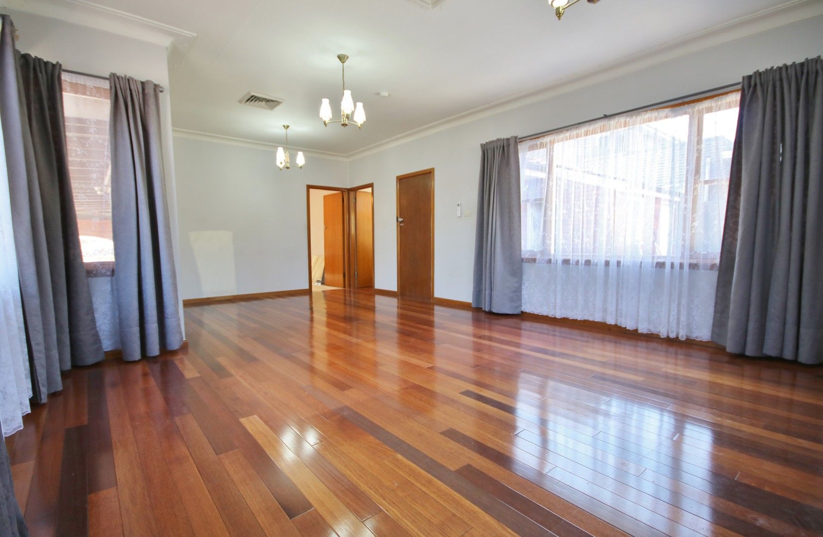 32 Greenway Parade, Revesby NSW 2212, Image 2