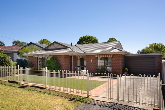Picture of 9 Wallace Street, CASTLEMAINE VIC 3450
