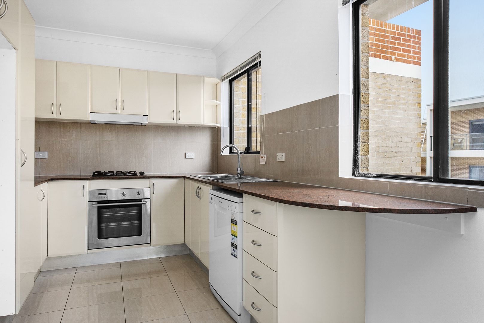 15/6-8 College Crescent, Hornsby NSW 2077, Image 2