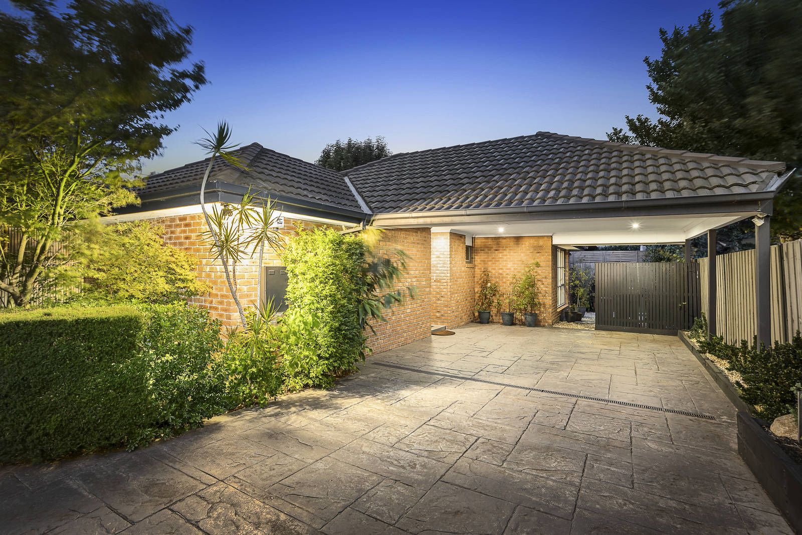 732A Hampton Street, Brighton VIC 3186, Image 0