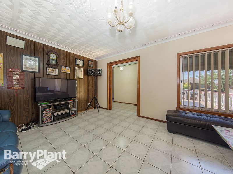 63 Mulhall Drive, St Albans VIC 3021, Image 1