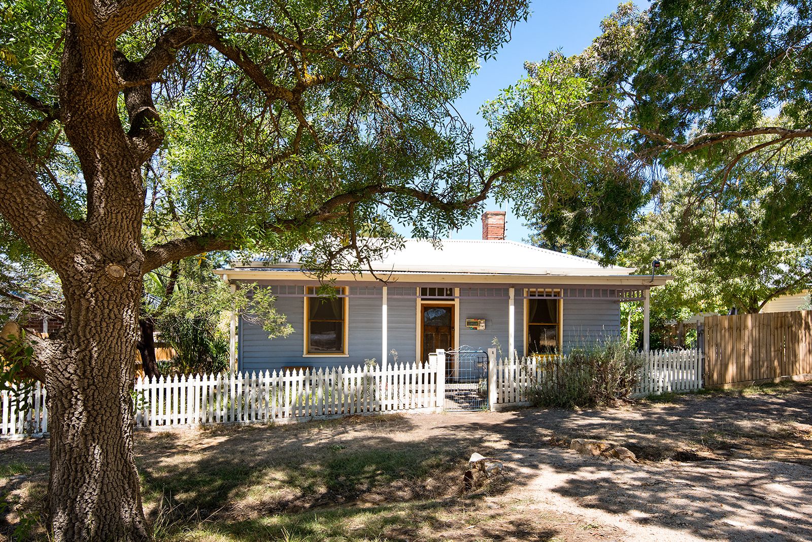 1 Goldsmith Crescent, Castlemaine VIC 3450, Image 0