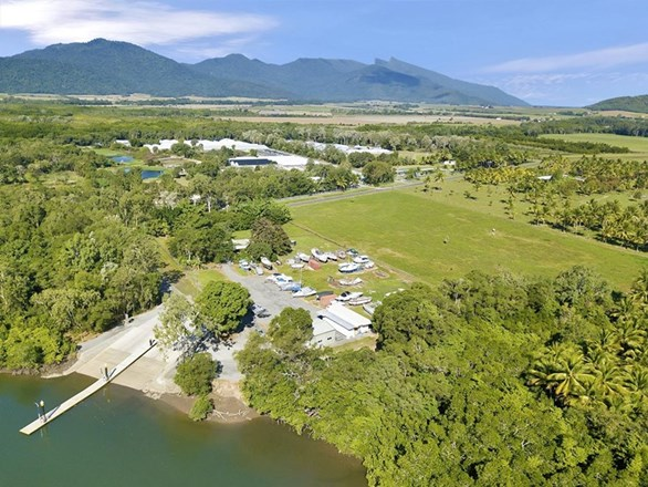 459 Redbank Road, Packers Camp QLD 4865