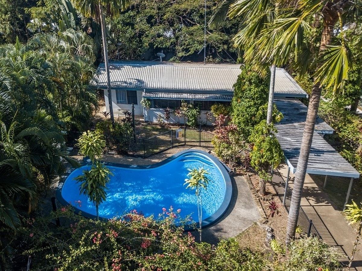 78 Veivers Road, Palm Cove QLD 4879, Image 1