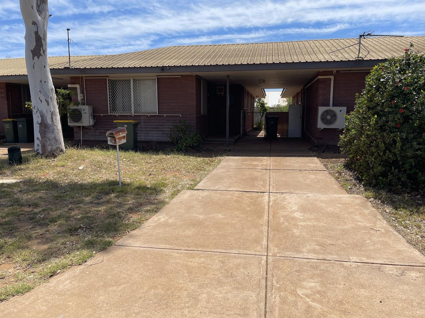 2 bedrooms House in 3C Slattery Close MILLARS WELL WA, 6714