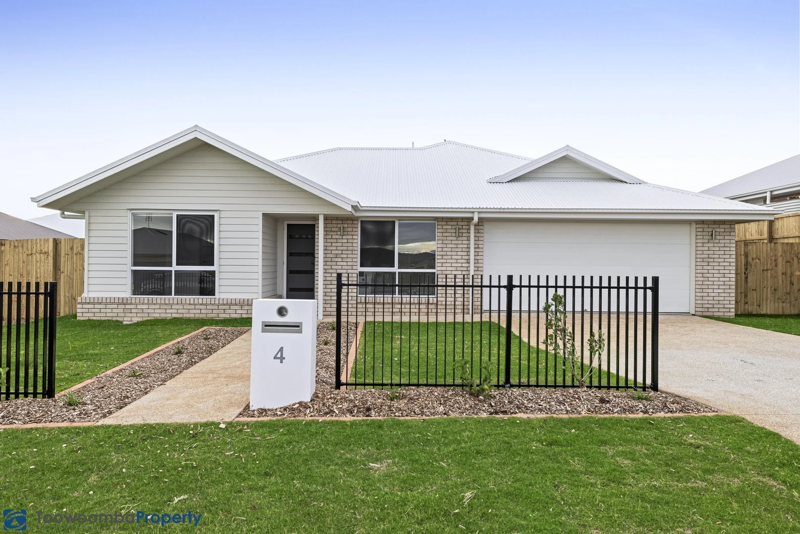 Primary image of 4 Thornbill Street, Glenvale QLD 4350