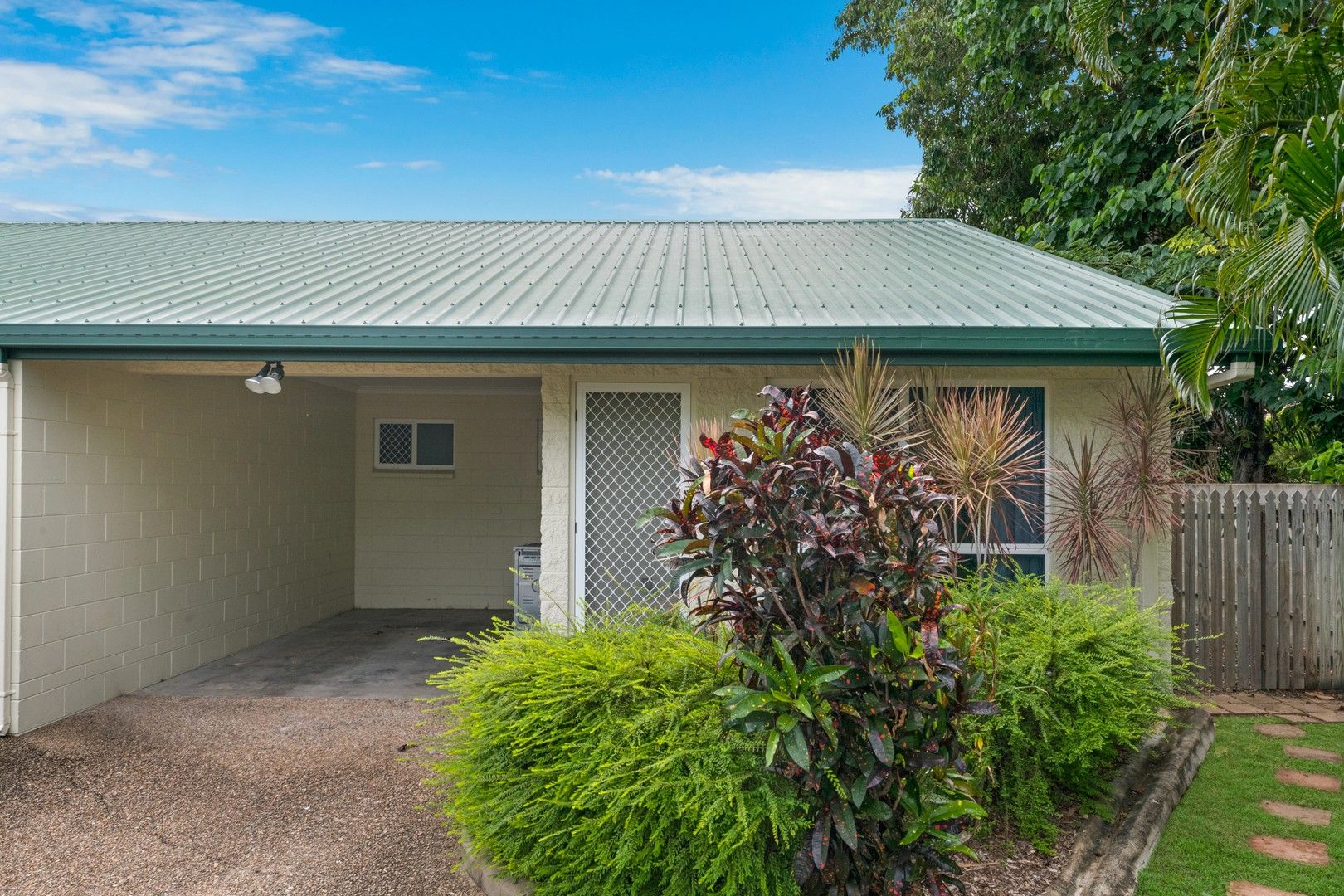 6/94 Dearness Street, Garbutt QLD 4814 Apartment For Rent 300 Domain