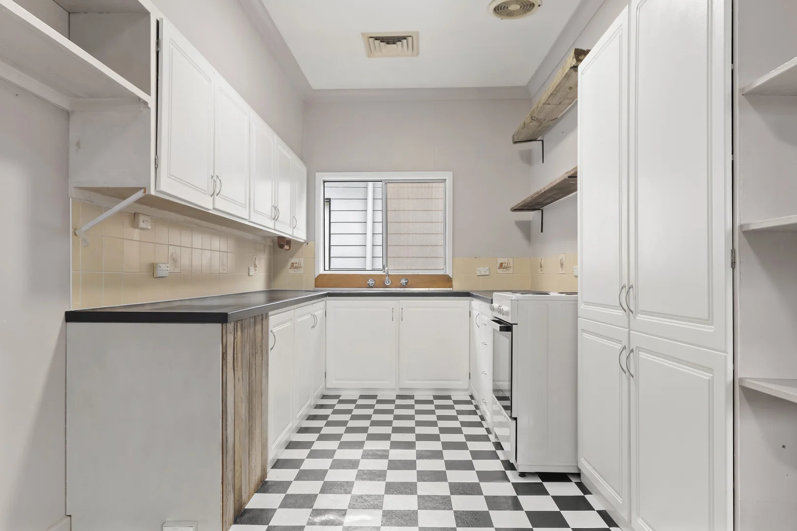 Additional image 12 of 7 Deane Street, Belmont NSW 2280