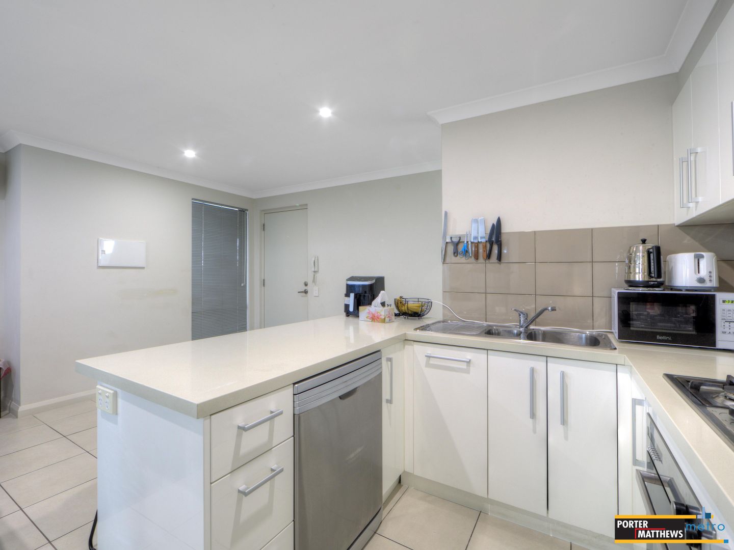 17/148 Wharf Street, Cannington WA 6107, Image 2