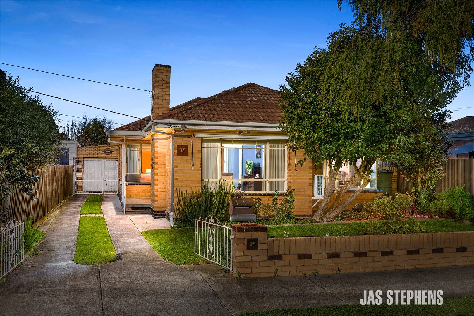 37 Bromyard Street, Yarraville VIC 3013, Image 0