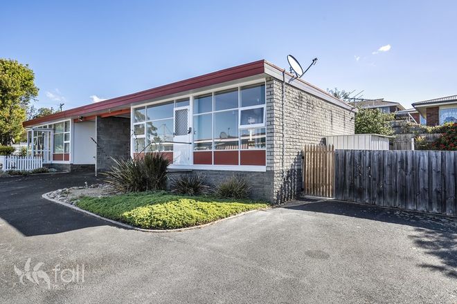 Picture of 2/16 Gourlay Street, BLACKMANS BAY TAS 7052