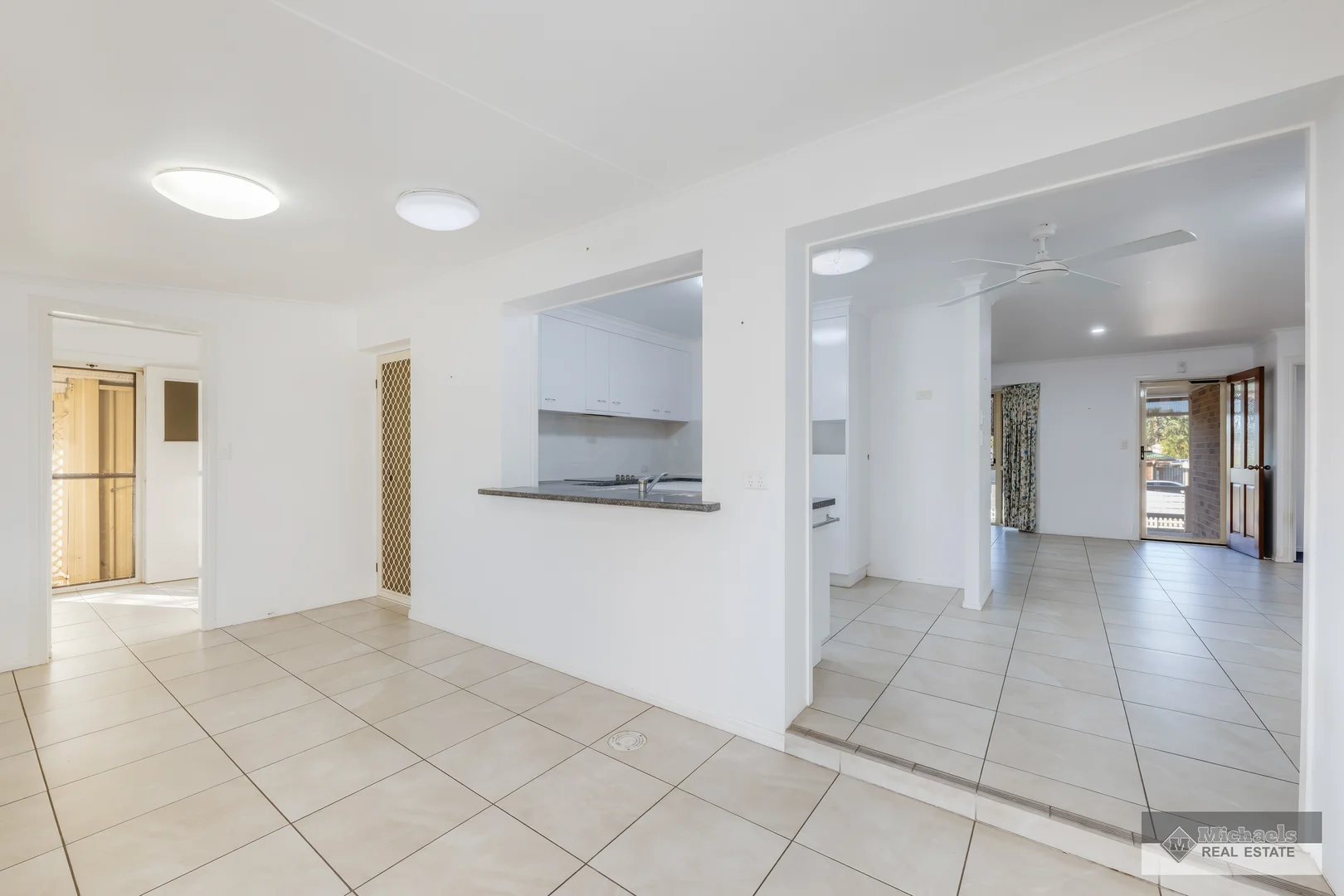 Additional image 5 of 2 Banks Street, Avoca QLD 4670