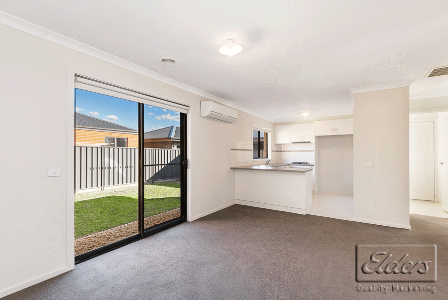 10 ASPECT DRIVE, Huntly VIC 3551, Image 2