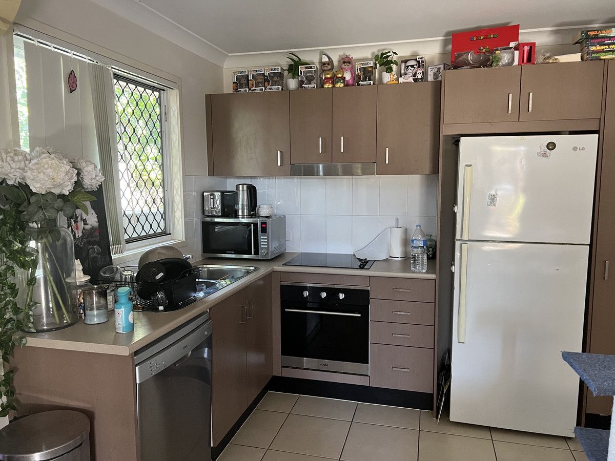 2 bedrooms Apartment / Unit / Flat in 43/6 Sullivan Street EMERALD QLD, 4720