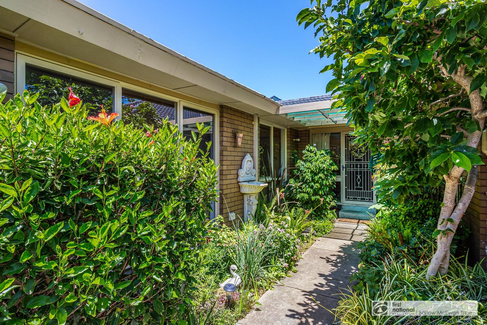 2 Moore Court, Seaholme VIC 3018, Image 1