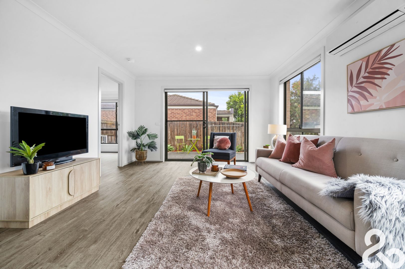 19 Persimmon Way, Doreen VIC 3754, Image 2