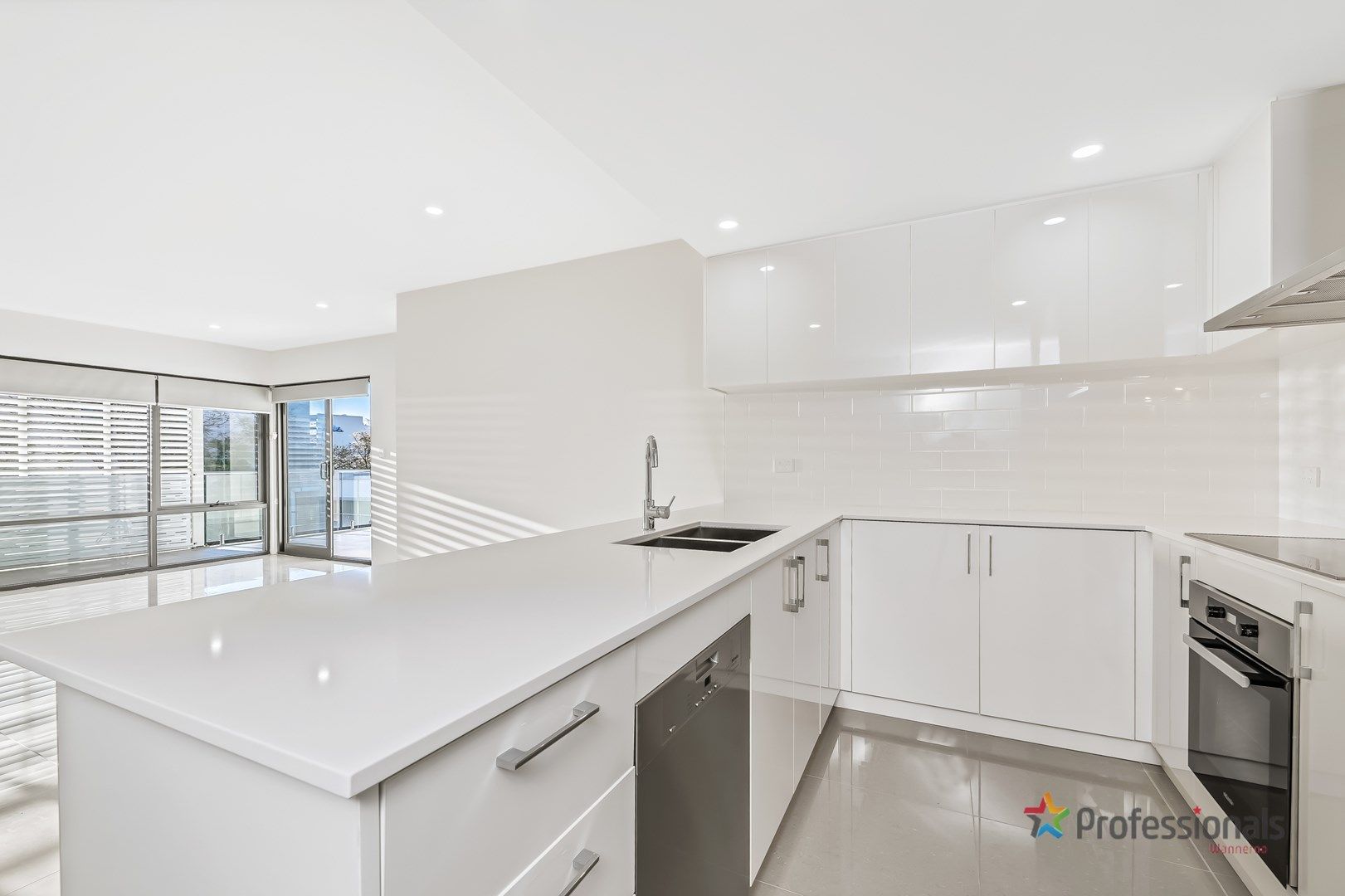 2 bedrooms Apartment / Unit / Flat in Unit 203/23 Emerald Terrace WEST PERTH WA, 6005